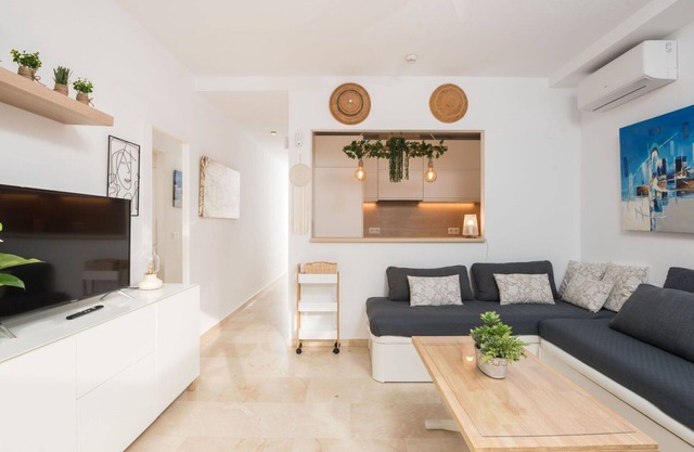 Nice apartment for 3 guests with A/C, WIFI, pool, TV and terrace