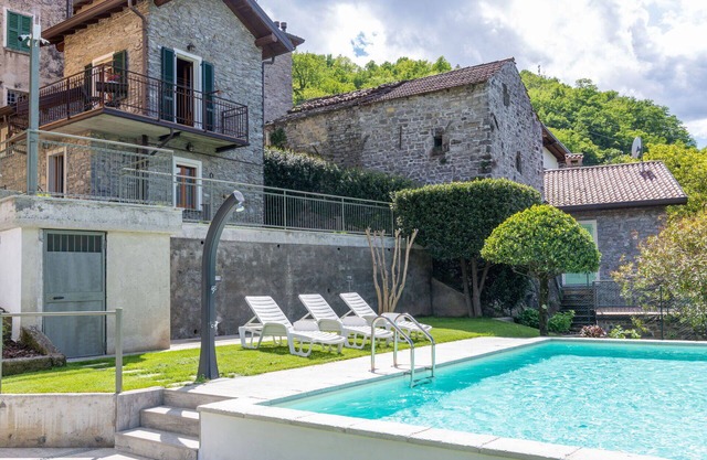 Nice apartment for 4 guests with pool, WIFI, TV and terrace