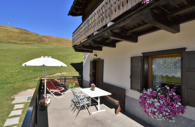 Nice apartment for 4 guests with WIFI, TV and terrace