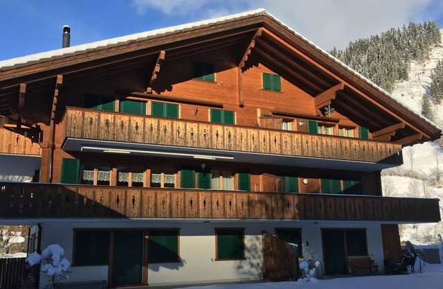 Nice apartment for 4 guests with WIFI, TV, balcony and parking