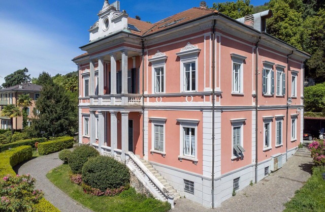 Nice apartment for 4 guests with WIFI, TV and parking
