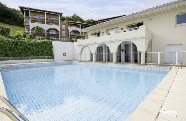 Nice apartment for 4 people with pool, WIFI, TV and terrace