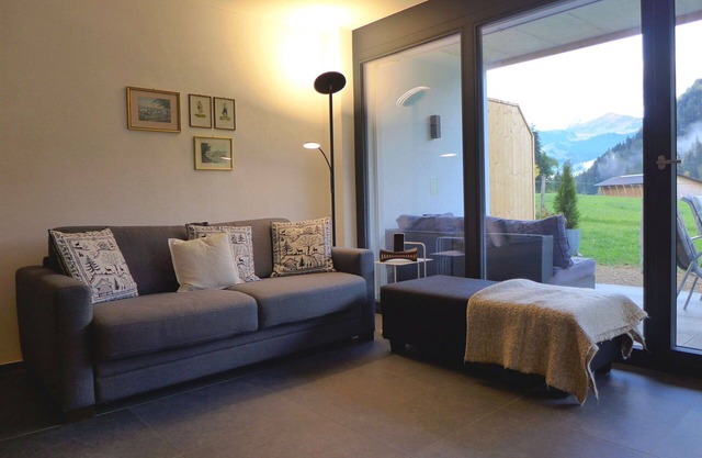 Nice apartment for 3 people with WIFI, TV, terrace, pets allowed and panoramic view