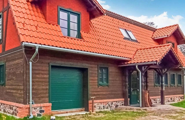 Nice apartment in Gizycko with kitchen