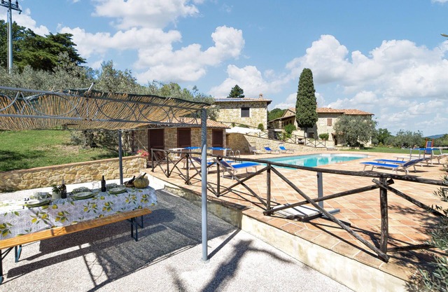 Nice apartment in Loc. Saragano, Gualdo