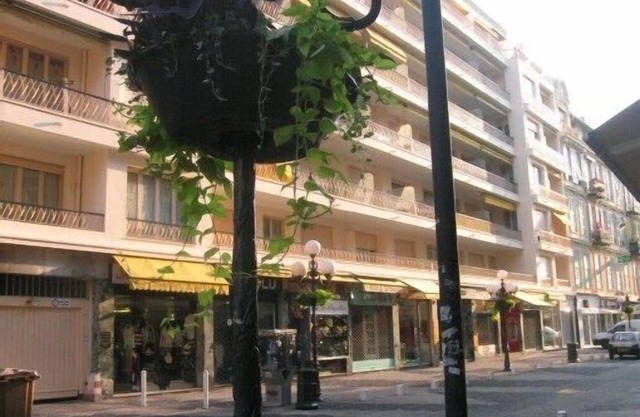 Nice Carre d'Or