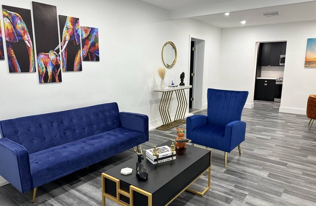 Nice cozy home 3B/1B near UM, Baptist Hospital and Dadeland mall