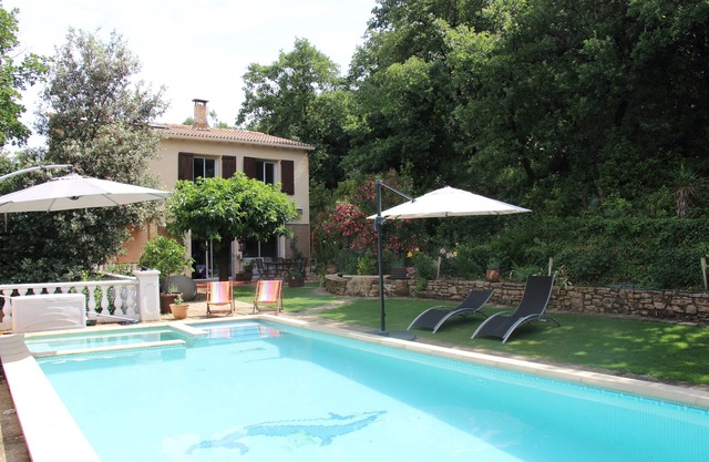 Nice home for the holidays, between Avignon and Uzes