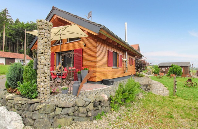 Nice home in Dietmannsried with WiFi