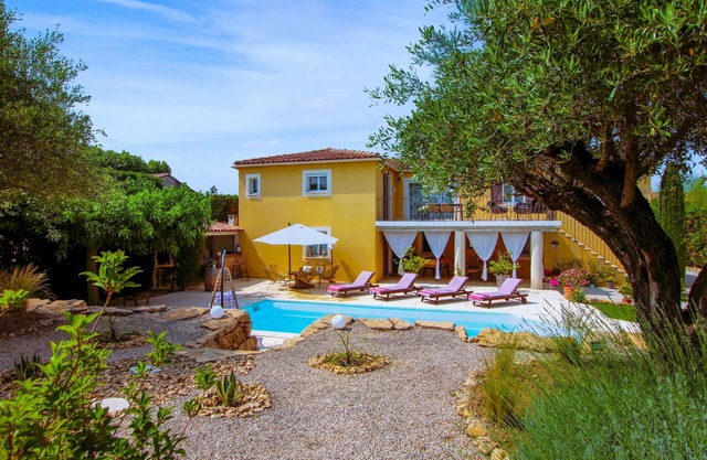 Nice home in Sarrians with WiFi