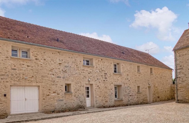 Nice Home In Vaudoy-En-Brie With Wifi