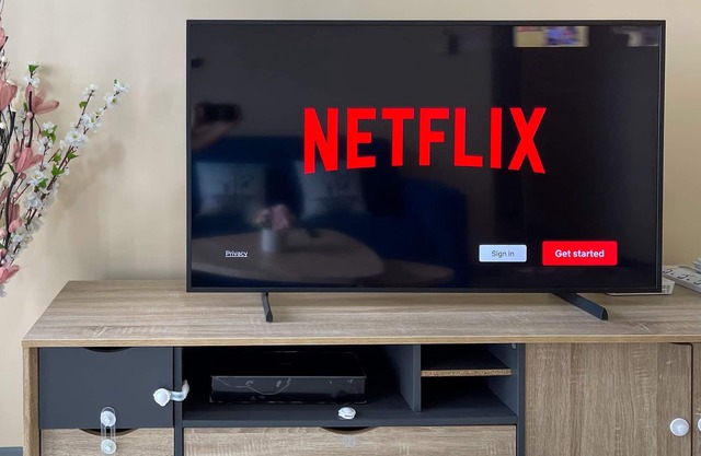 Nice Pool View 3BR Near Desa Park / Mont Kiara