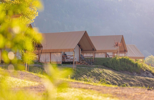 Nice safari tent with airco