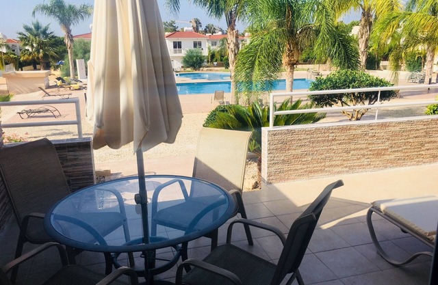 Nissi Sun C4. 1 bedroom ground floor apartment for all day sunshine.