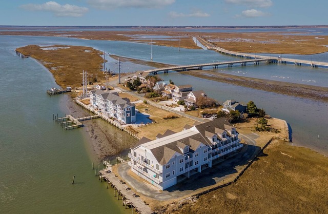 No Problem (Formerly The Teague House) - Wonderful Waterfront!