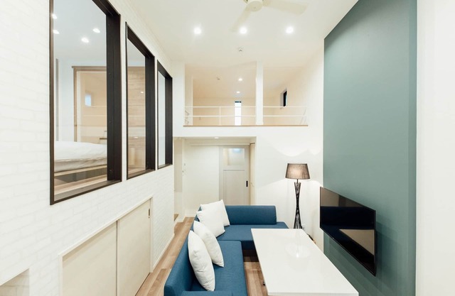 No205Near Kumamoto Station Large sofa Maisonette type with kitchen for 1 to 4 people/Kumamoto Kumamoto