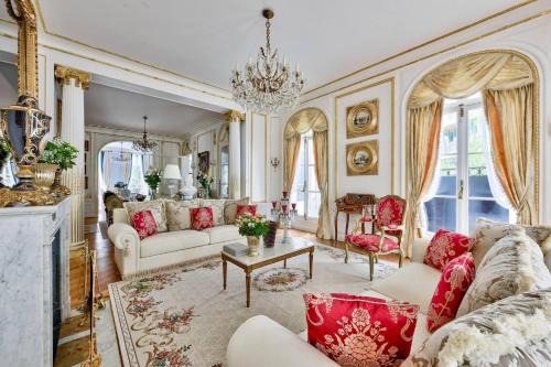 Noble demeure de luxe en plein coeur de Paris, avec petit-déjeuner