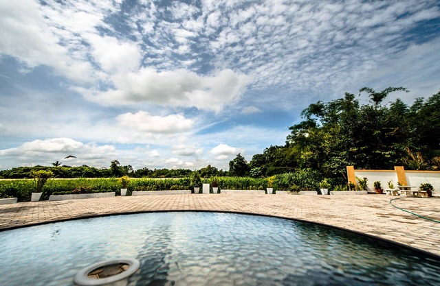 Nok Resort & Hotel