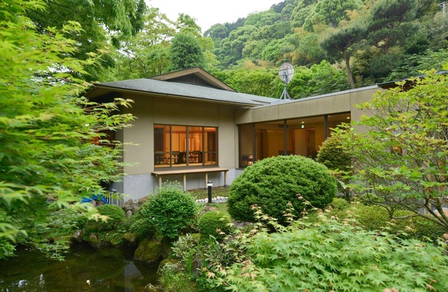 Nonsmoking A hideaway inn with Japanese architecture surrounded by a Japanese garden/Atami Shizuoka
