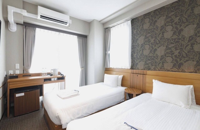Nonsmoking Twin room Breakfast included Enj/Osaka Ōsaka