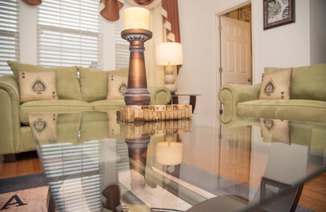 Nora's Guest House- fine living by LLOYD SUITES