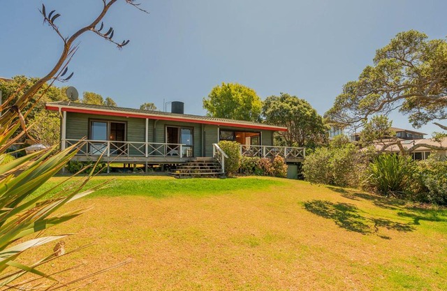 Norma's Place - Simpsons Beach Bach