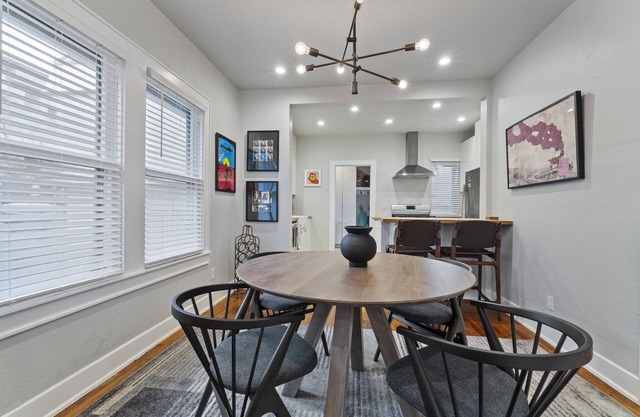 North Campus Craftsman—minutes walk from the UT campus in a quiet neighborhood.