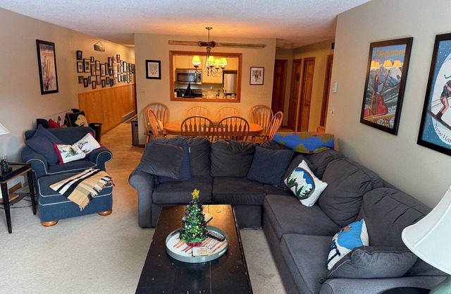 North Conway Condo-Beautiful Getaway 'Special Offer'