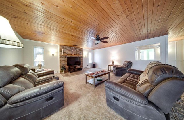North Jackson Vacation Rental with Wraparound Deck!