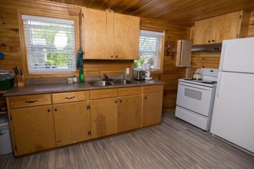 North Rustico Motel & Cottages