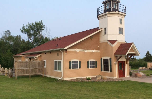 North Shore Lighthouse Suites ~ Anderson Suite~With Sauna and Outdoor Fire Pit