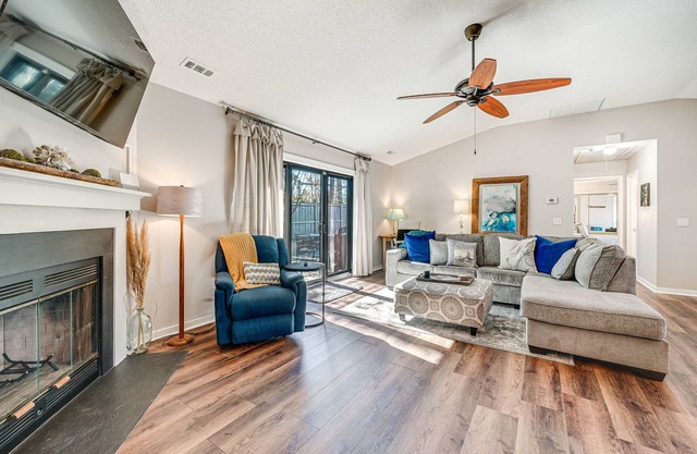 Northeast Wilmington Home ~ 5 Mi to Beach!