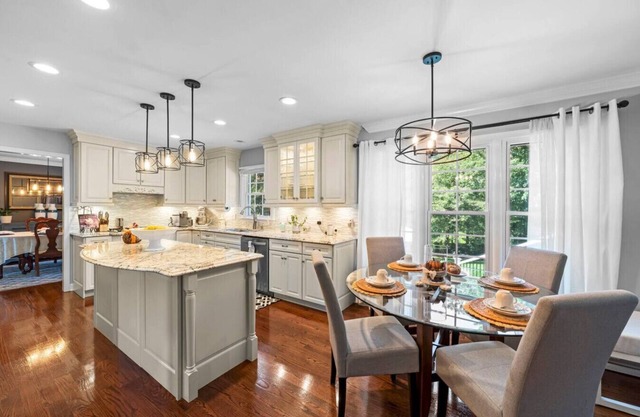 Northwest Greensboro 5 Bed Room House