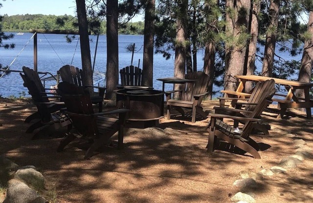 Northwoods waterfront Rhinelander Cabin getaway