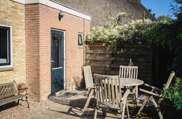 Nostalgisch Vakantiehuis met Afsluitbare Tuin op het Zuiden