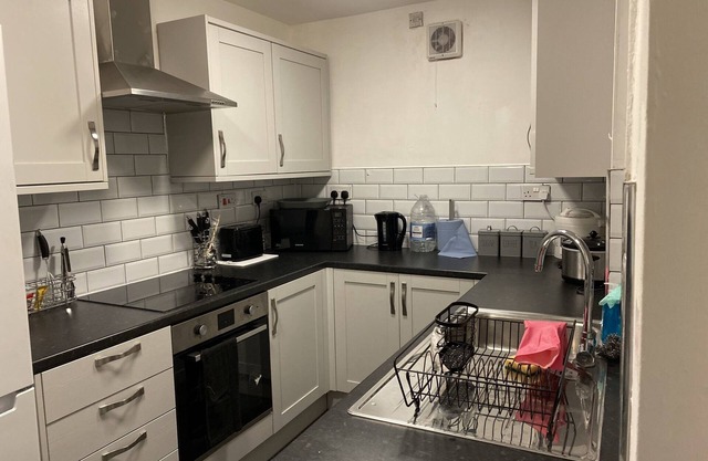 Nottingham Comfy Home newly refurbished