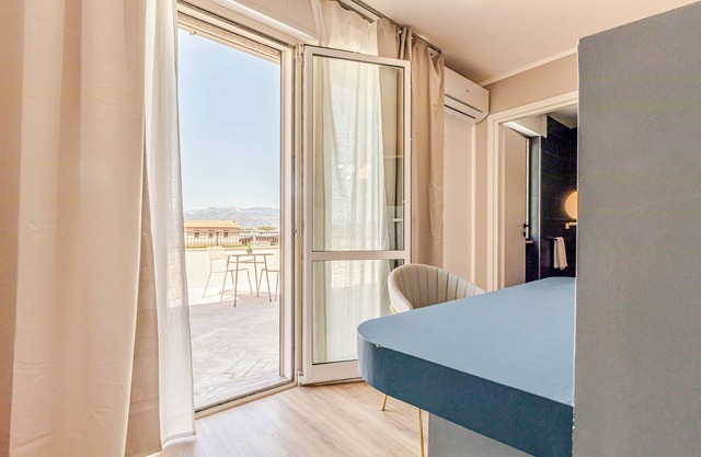 Numberz Rooms And Apartments