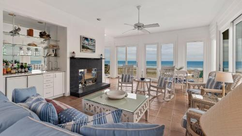 Ocean Ease home by Peace Vacations