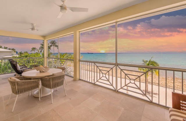 Ocean Front Luxury Condo Panoramic Views of the Caribbean Sea