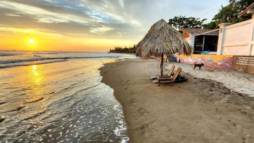 Ocean Front Private Casita w Pool and AC - Sleeps 4