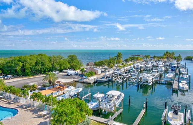 Ocean/Marina View Free Golf Cart Free Kayaks Pickleball