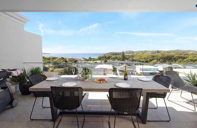 Ocean Scene - Amazing Ocean Views over Fingal Bay