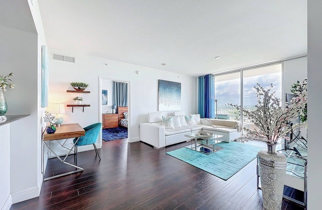 Ocean View 3 Bedroom Apartment in Boynton Beach, Pool, Fitness Room + More!