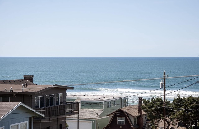 Ocean View at Roads End in Lincoln City