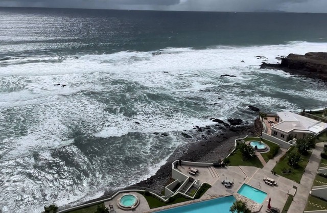 Ocean View Condo - Rosarito