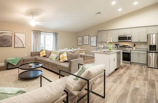 OCEAN VIEW | 6 bedrooms, Game rooms, Parking, AC