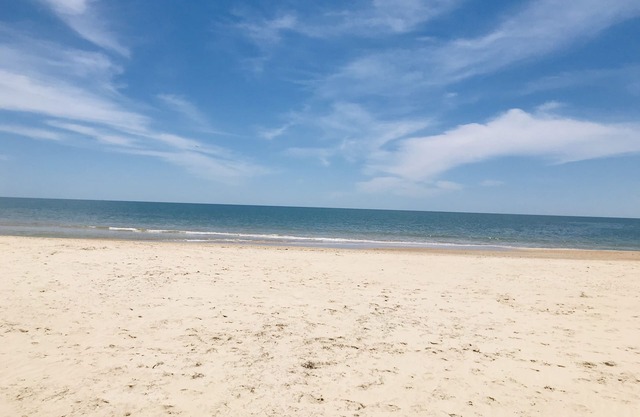 Ocean Views! 75' from Gulf Of Mexico! Large deck for Family Relaxing