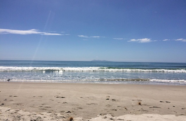 OCEAN VIEWS ON BROADWAY