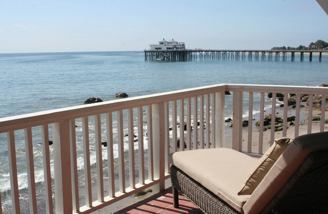 Oceanfront Cottage on Carbon Beach -Sea Lion