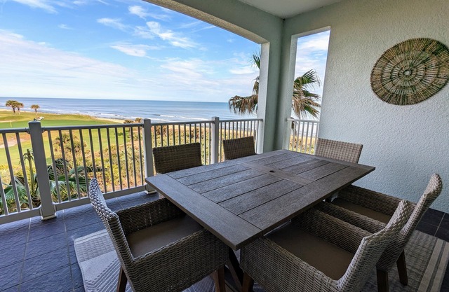 Oceanfront Luxury Condo: Sweeping Views, Golf, and Family Fun Await